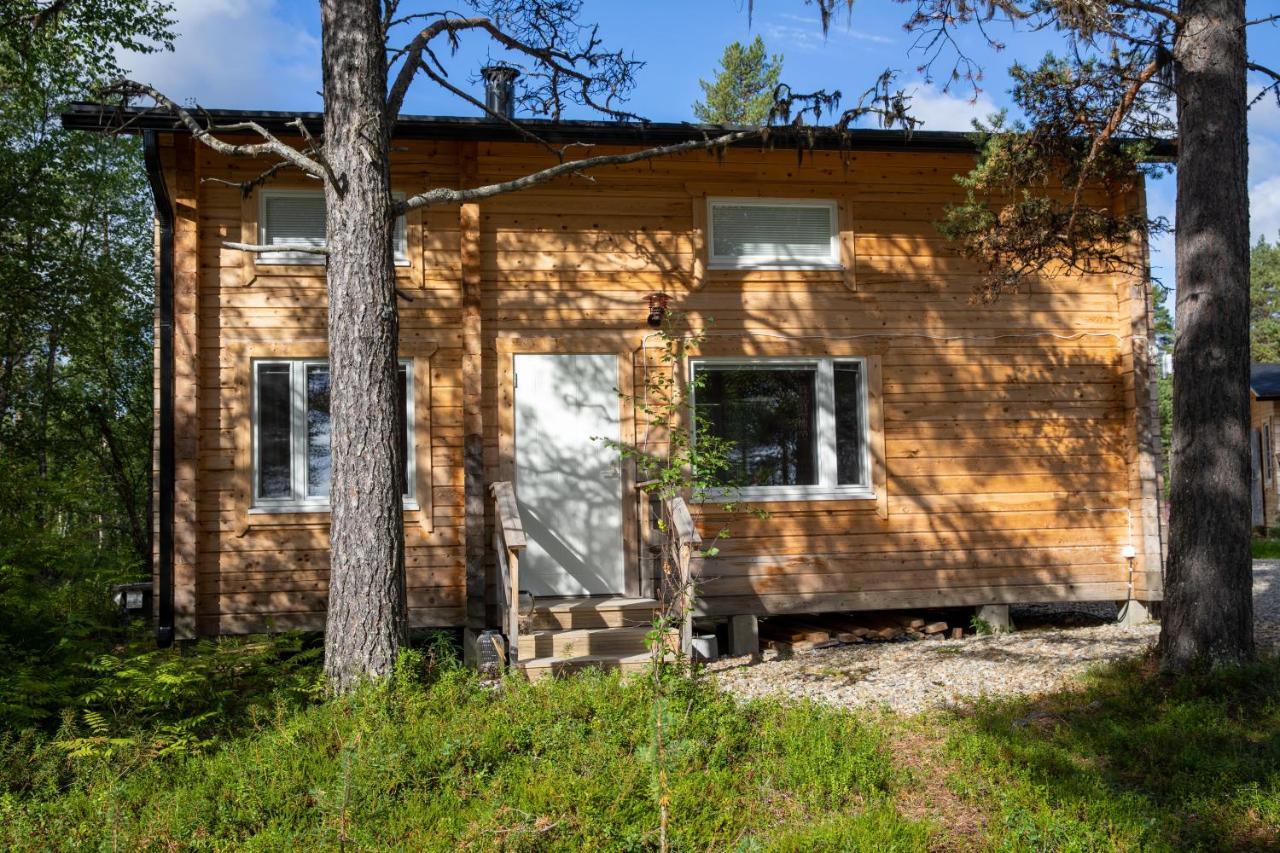 Hirsi - The White Blue Wilderness Lodge Kaamanen Exterior photo